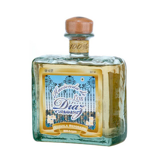 TEQUILA HACIENDA DE LOS DÍAZ REPOSADO 750ML